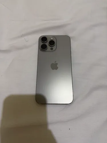 iPhone15 pro Max 256, estado de novo!!