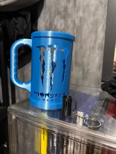 Porta Lata Monster 473ml + chaveiro (várias cores disponiveis)