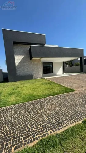 Casa com 4 dormitórios à venda, 242 m² por R$ 2.490.000,00 - Caribe Residence e Resort - P