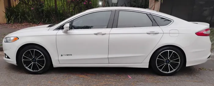 Ford Fusion Titanium Hybrid 2.0 145cv Aut. 2016