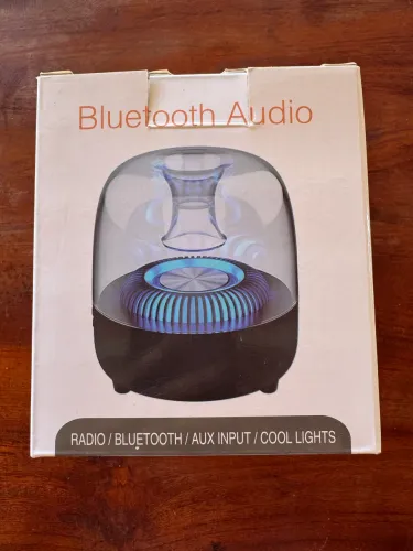 Caixa de Som Bluetooth Portátil Crystal - Design Transparente + Luz LED (Cor Café)