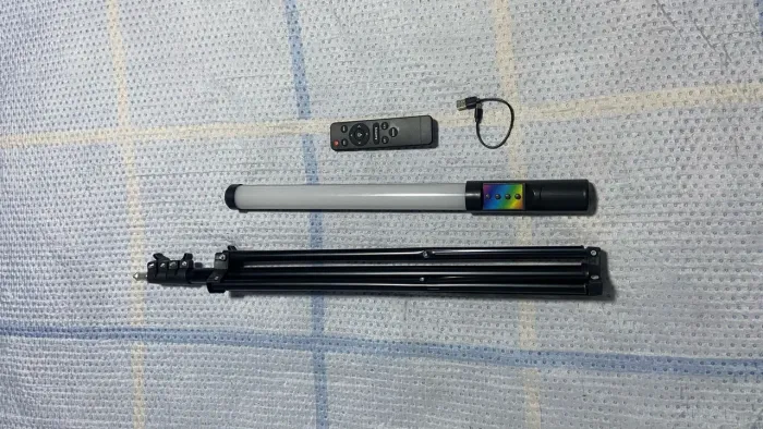 Tripé + bastão de led 