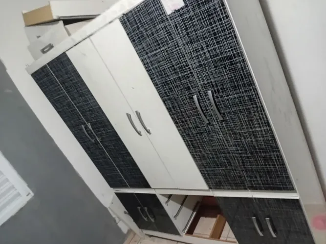 Vendo Guarda roupa