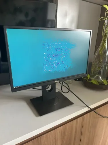 Monitor Dell 21,5" usado - original - possui diversas regulagens