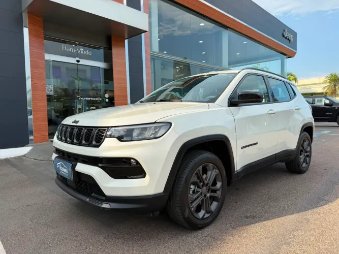 Jeep Compass Long. T270 1.3 TB 4X2 Flex AUT 2026