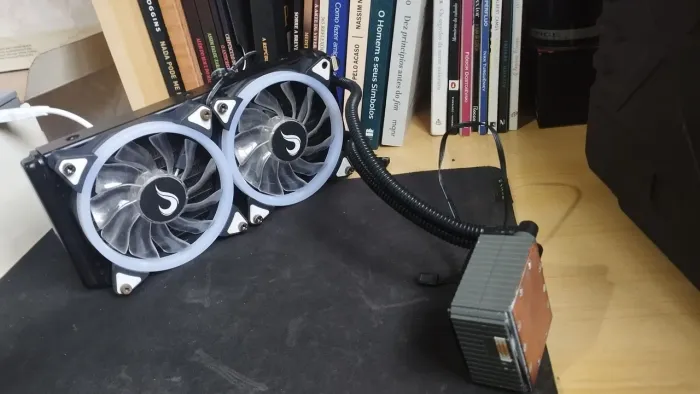 Water Cooler Rise Mode 240mm  - Ótimo Estado | Resfria Muito Bem