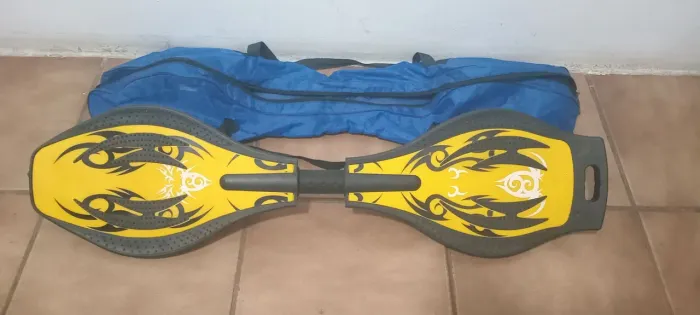 Skate Waveboard de duas rodas