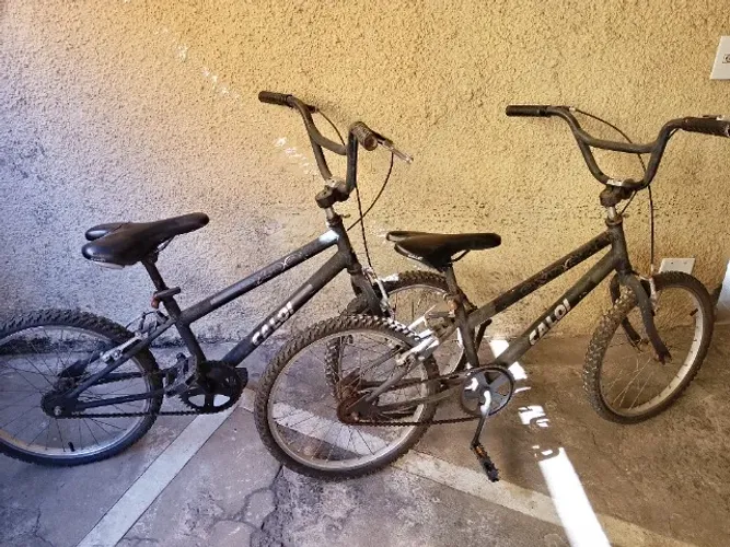 Vendo duas bicicletas usadas