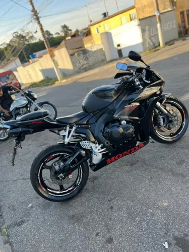 Moto CBR1000rr Fire blade