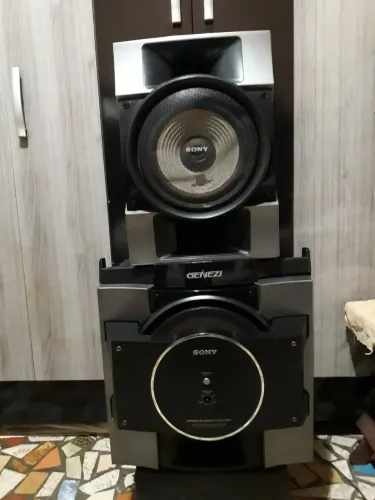 SONY GENEZI SUBWOOFER ALTA POTENCIA