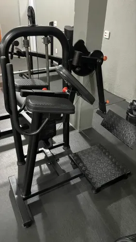 Glúteo máquina