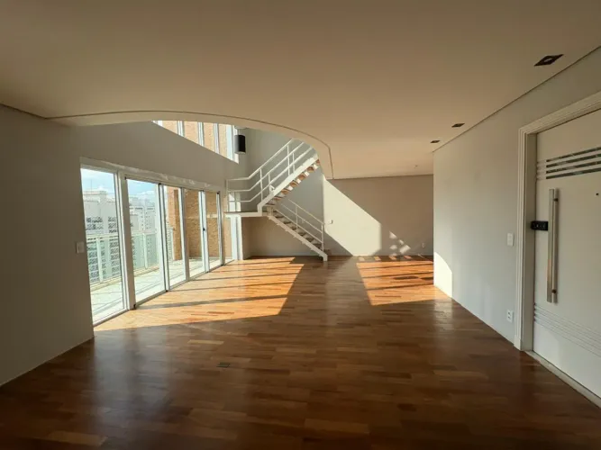 Cobertura para locação em Vila Leopoldina com 3 quartos, sendo 3 suítes, 270m²