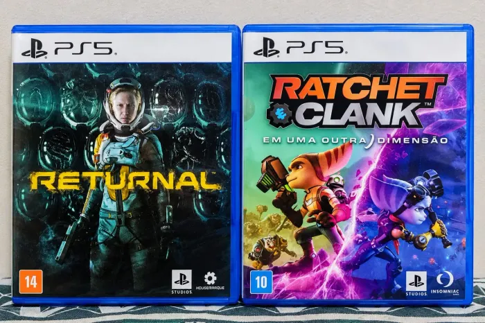 Dois Jogos Ps5 Returnal Ratchet e Clank