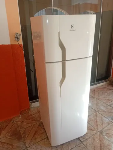 Geladeira 220v Eletrolux duplex revisada funcionando perfeitamente entrego
