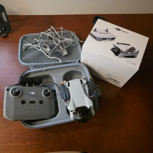 Drone Dji Mini 3 Cor Cinza - Praticamente Novo E 3 Brindes