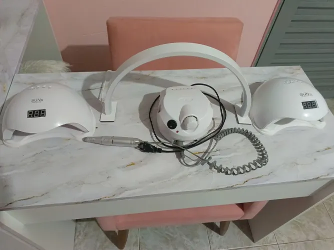 Matérias para alongamento de unhas 