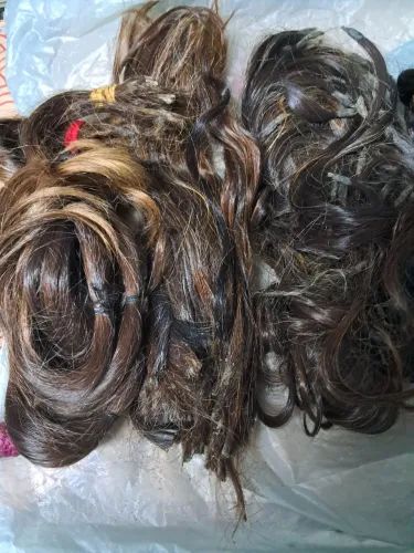 Cabelos mega hair