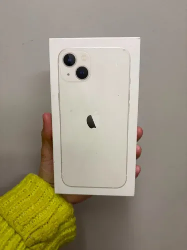 iPhone 13 128 GB branco com caixa ? R$ 1.790