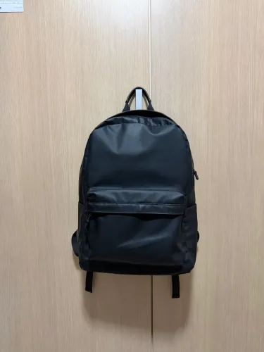 Mochila preta para notebook ou estudante