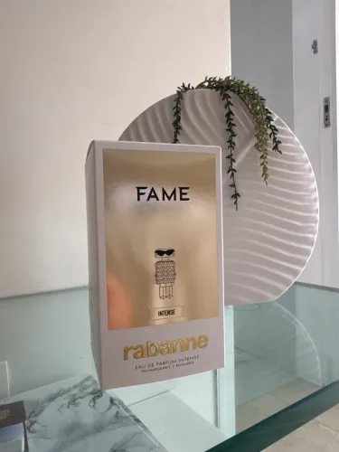 Perfume Rabanne Fame Intense feminino  80ml (Dei Só 1 Borrifada) -  Pra vender logo