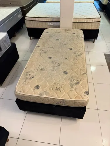 Cama de Solteiro USADA - Entregamos!