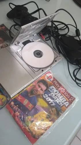 PS2 Prata funcionando perfeitamente 