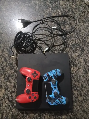 PlayStation Slim 4