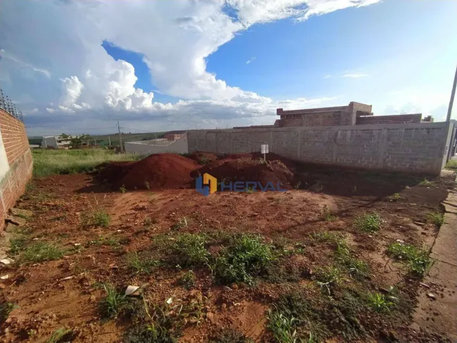 (Aceita troca) Terreno à venda, 400 m² por R$ 375.000 - Jardim Espanha - Maringá/PR