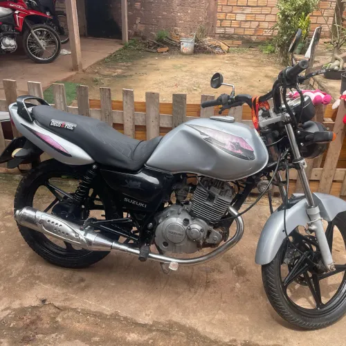 Vendo Moto Suzuki