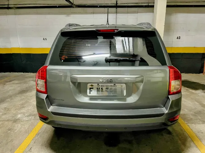 Jeep Compass Sport 2.0 16V 156cv 5P 2013