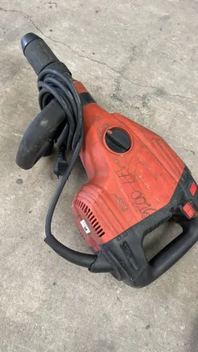TE700 HILTI - MARTELO ROMPEDOR 07KG (177-0016)
