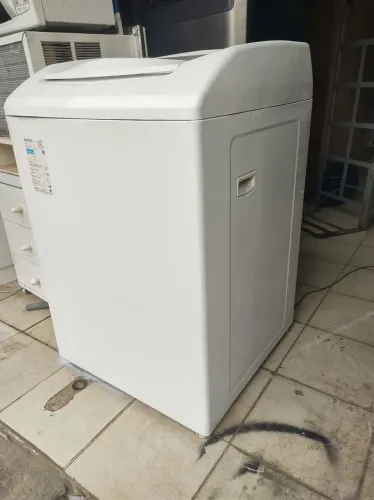 Máquina de lavar roupa Brastemp 11kg perfeita