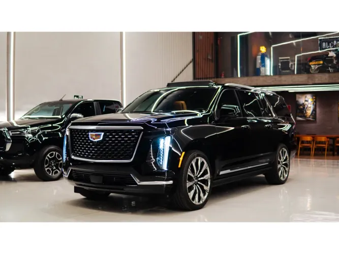 Cadillac Escalade ESV 2025