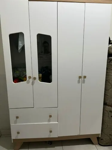 Vendo guarda roupa infantil 