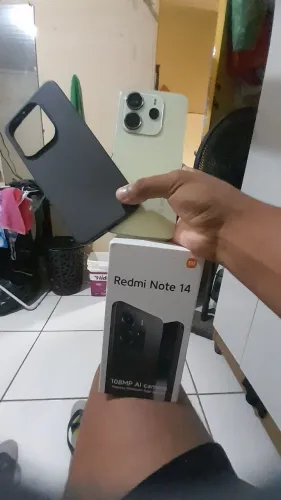 Redmi note 14 em perfeito estado, tudo funcionando perfeitamente. 