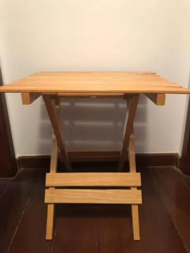 MESA DE APOIO OU MESA LATERAL - RETRÁTIL