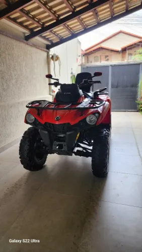 Quadriciclo  Can-an Ano 2022 Modelo 570 MAX