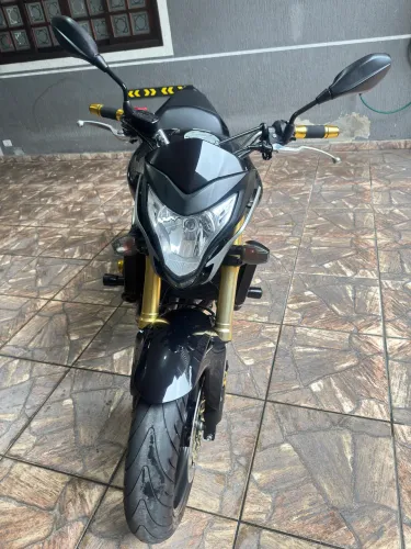Moto Hornet 600 cc