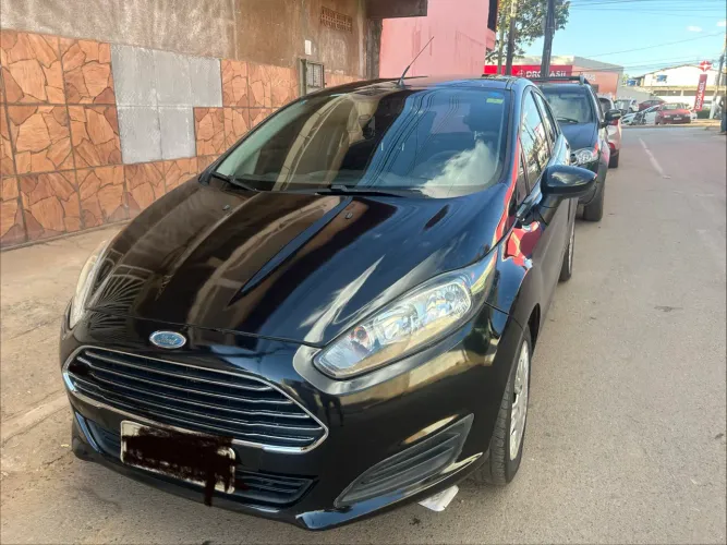 Ford Fiesta 1.5 16V Flex Mec. 5P 2015