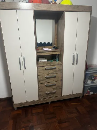 Guarda roupas