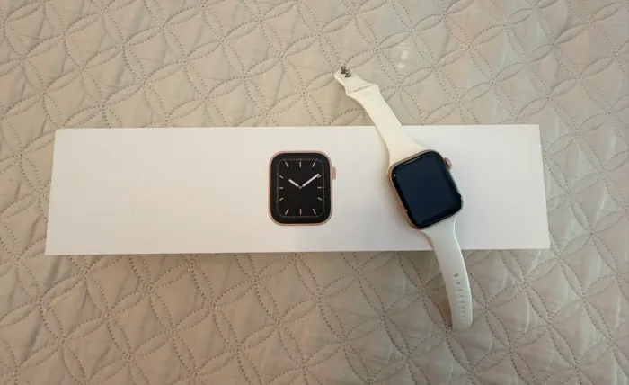 Apple Watch - Séries 5 - 38mm