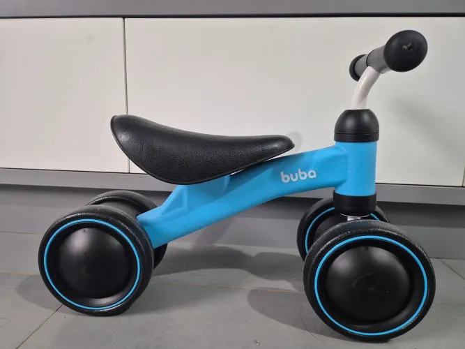 Bicicleta de equilíbrio infantil Buba