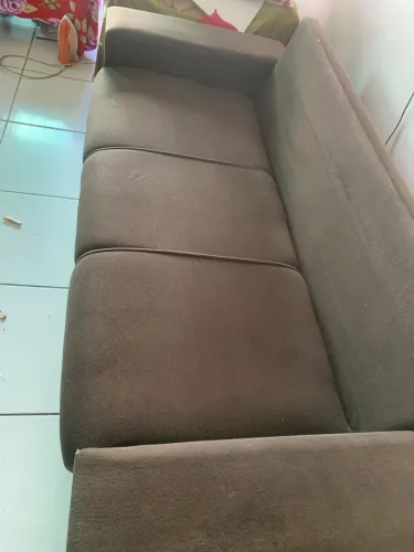 Vendo sofá semi novo 3 lugares