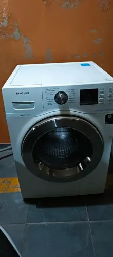 Lavadora com defeito, não liga placa queimada 