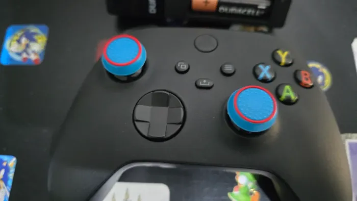 Controle xbox series s + carregador de pilhas novo