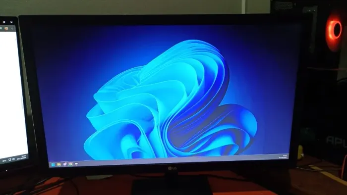 Monitor LG 21" FHD