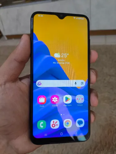 Samsung A04E