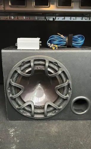 Caixa subwoofer 