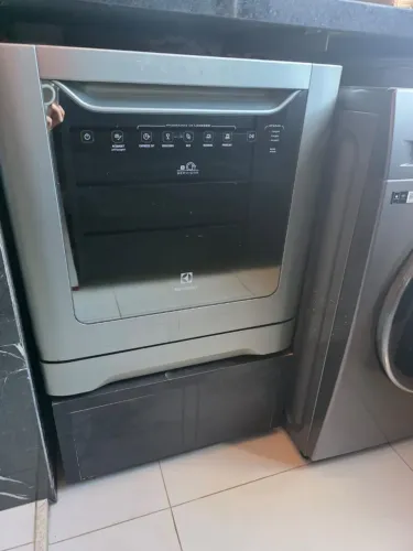 Lava Louças Electrolux 8 serviços - usada
