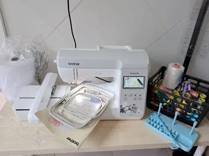 Máquina de bordar